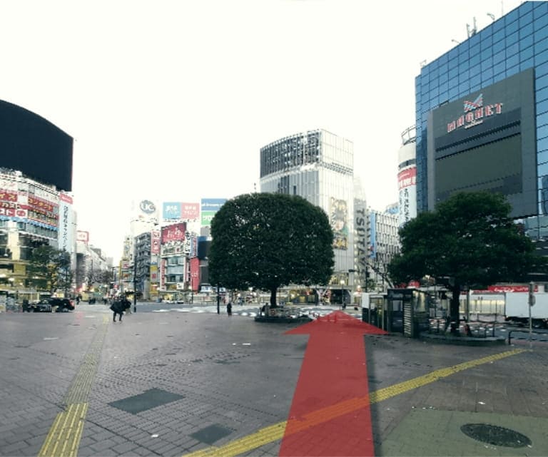 JR渋谷駅ハチ公前スクランブル交差点をTUTAYA側に渡ってください。井の頭線出口からの方もTUTAYA側に渡ってください。