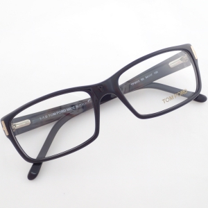 トムフォード TF5013 スクエアフレーム眼鏡 最新の買取相場ご紹介