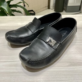 ルイヴィトンのブラック 2003年製 ドライビングシューズの買取実績です。