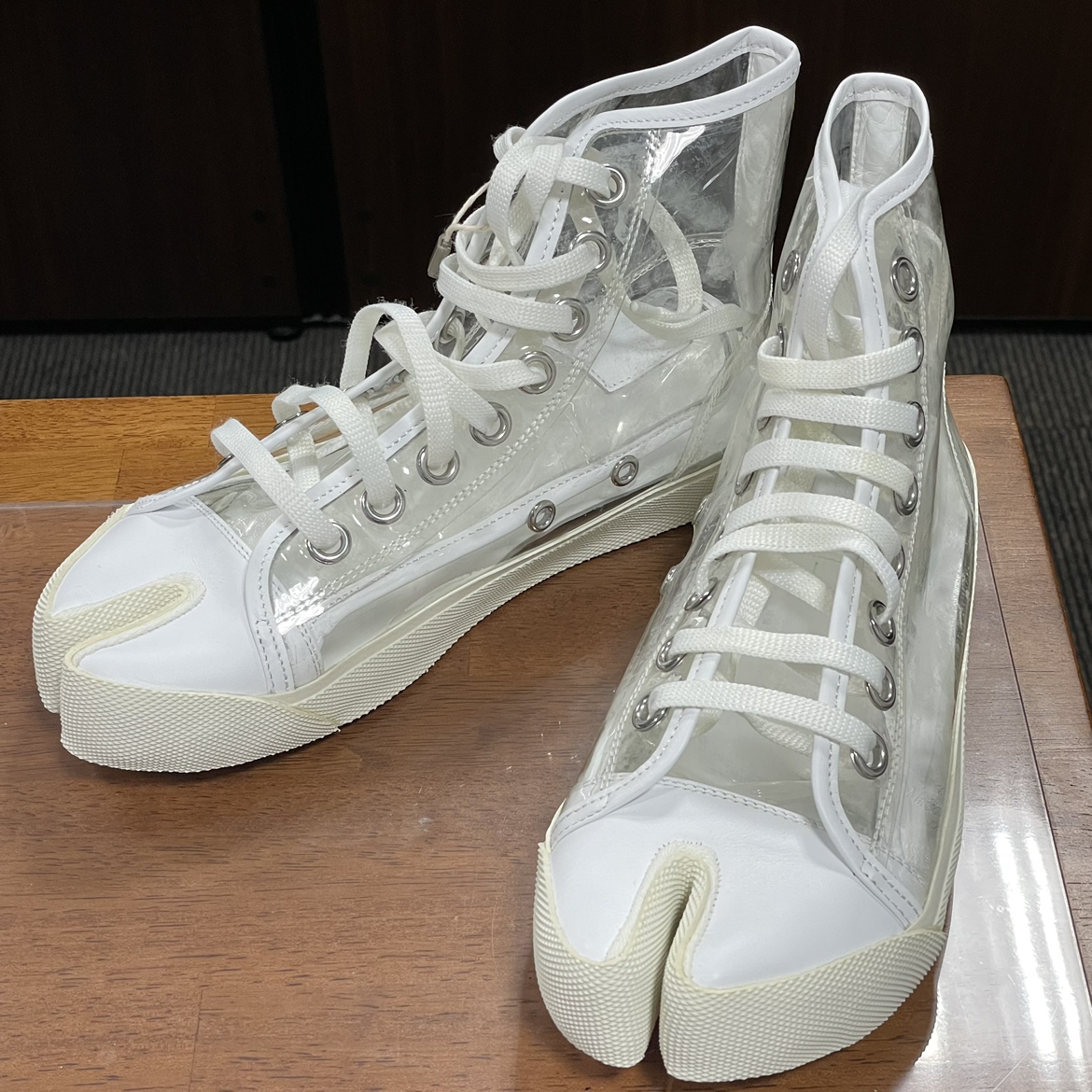 MAISON MARGIELA TABI PVC ハイトップ スニーカー - スニーカー