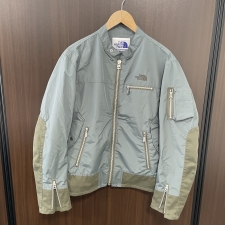 心斎橋店で、アイジュンヤワタナベマンとノースフェイスコラボの22SSのジャケットを買取ました。状態は新品同様のお品物です。