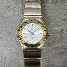 銀座でオメガ買取。コンビ素材を使っている、クォーツ腕時計コンステレーション6553を買取ました。状態は使用に支障をきたすジャンク品です。（不動品）