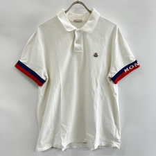浜松入野でモンクレール買取。18年製のホワイトのマグリアポロシャツを買取ました。状態は若干の使用感がある中古品です。