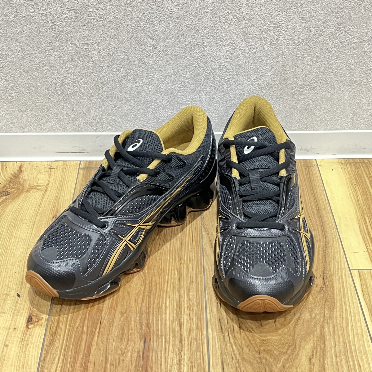 アシックスのKIKO KOSTADINOV ゲルクォンタム ジエントジア スニーカーの買取実績です。