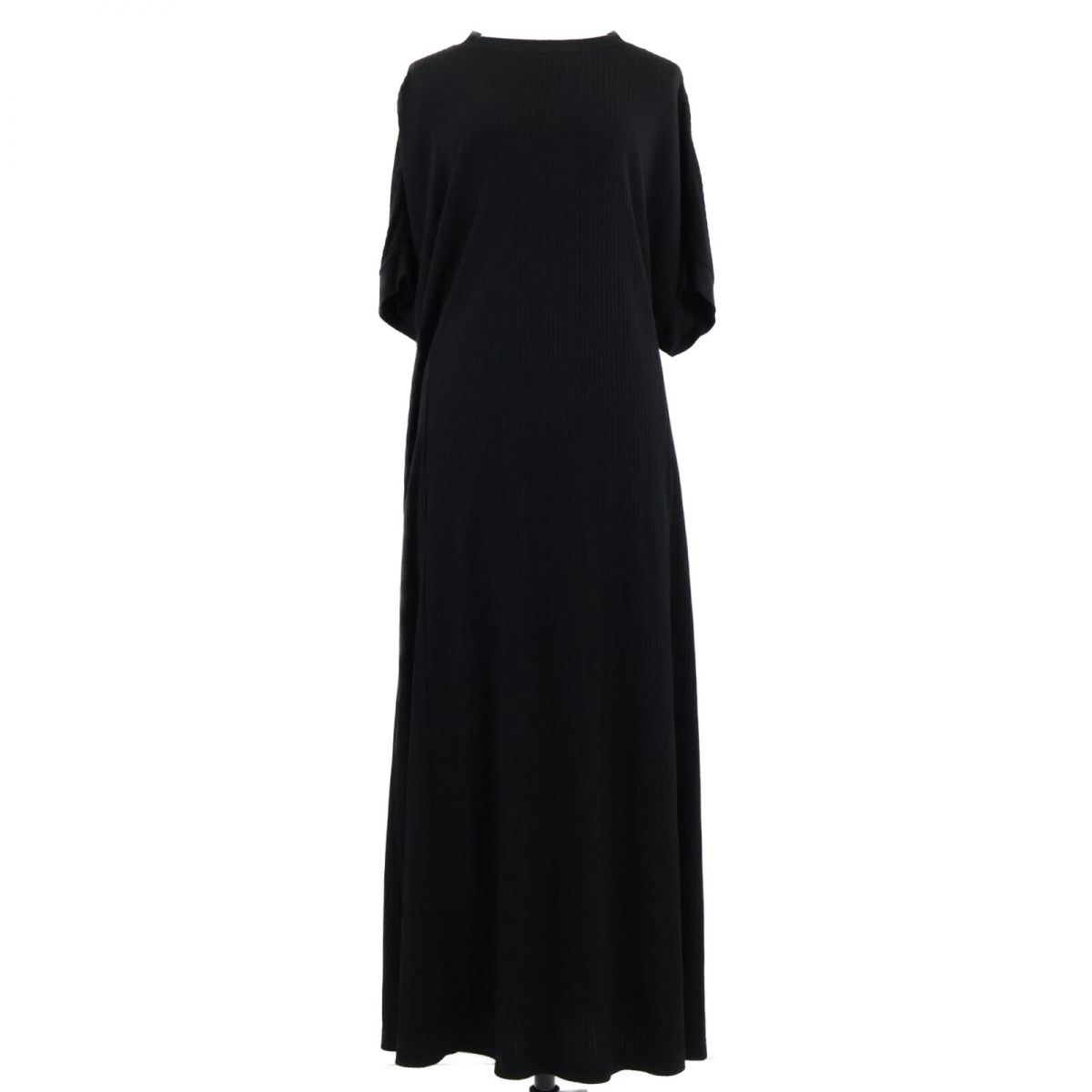 グラフペーパーのGl221-70173 Valley Rib Mock Neck Dolman Sleeve Dressの買取実績です。