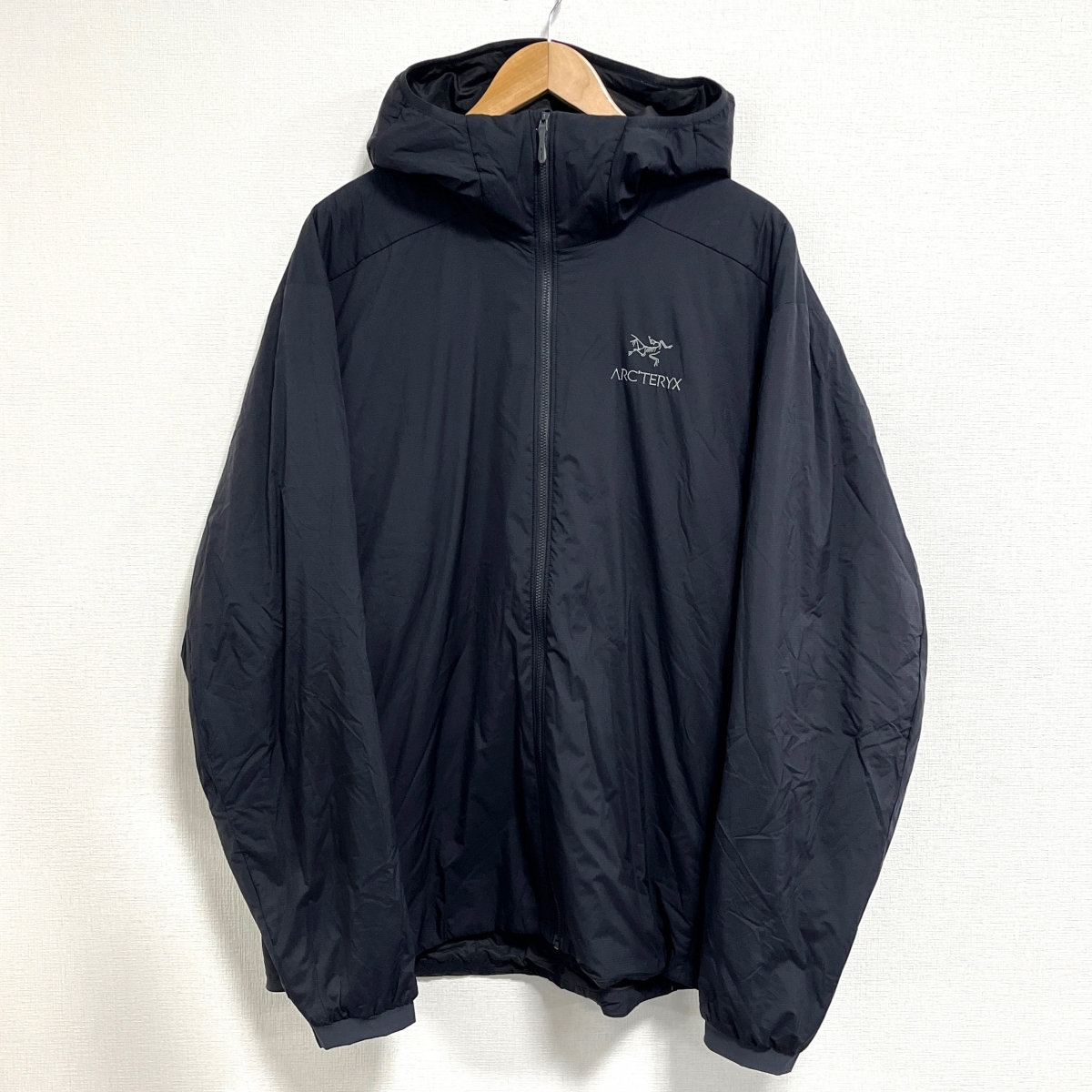 アークテリクスの20AW ブラック Atom LT Hoody ダウンジャケットの買取実績です。