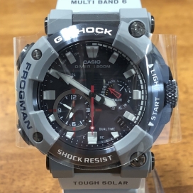 G-SHOCK(gショック)のGWF-A1000RN-8AJR フロッグマン ROYALNAVY 電波ソーラーの買取実績です。