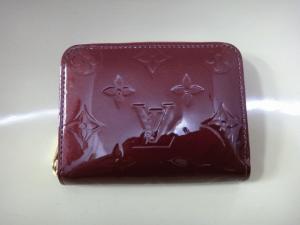 LV coin case.JPG